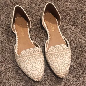 Nice shoes , perfect for this season